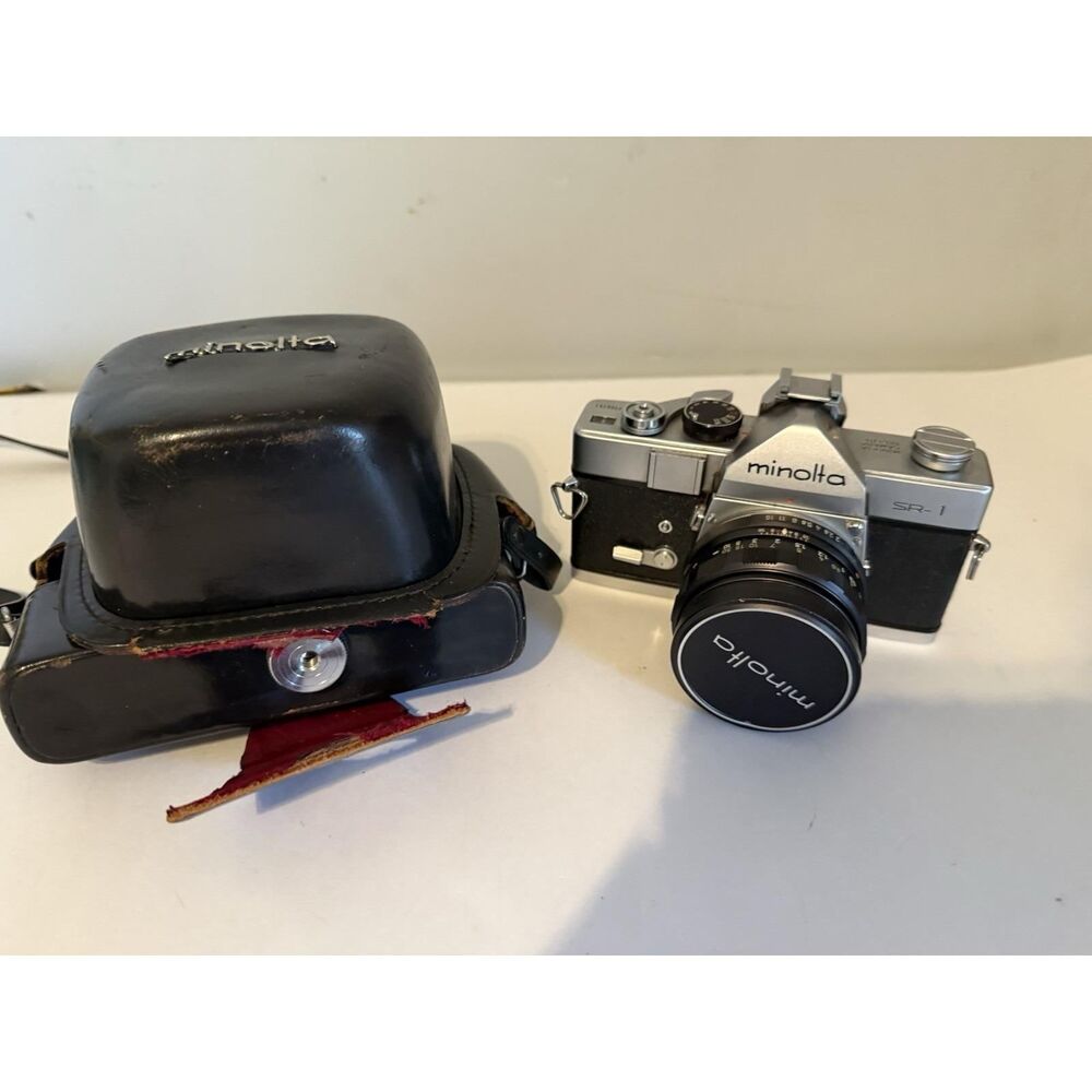 Minolta SR-1 35mm W/Rokkor-PF Auto 50mm Lens And Case